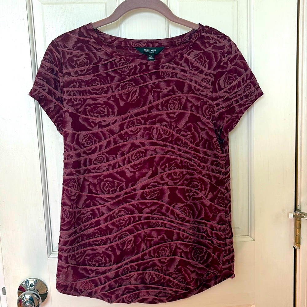 Simply Vera Windy Tee